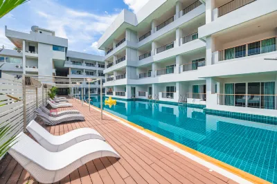 Casa Del M Phuket - Newly Renovated Hotel in zona Phuket Water Ski Cable Way