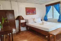 Summer Homes Beach Resort and Cottages Palawan