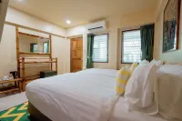 Sawasdee Lagoon Resort Hotels in Amphoe Thai Mueang