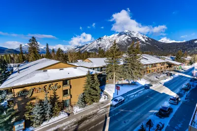 Banff Park Lodge Hotels near Banff Jasper Collection by Pursuit