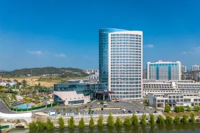 YINGSHAN AILISHENG INTERNATIONAL HOTEL Hotels near Feida Commercial Plaza