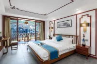 Shihe Yuanfang Riverview Homestay Hotels in Fenghuang