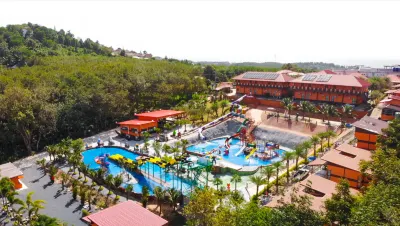 Chomview Lanta Water Park Resort Hotel in zona Nui Beach