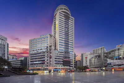 IU Hotel (Chongqing Wanzhou Gaosuntang Plaza) Hotels near Golden Mountain Temple