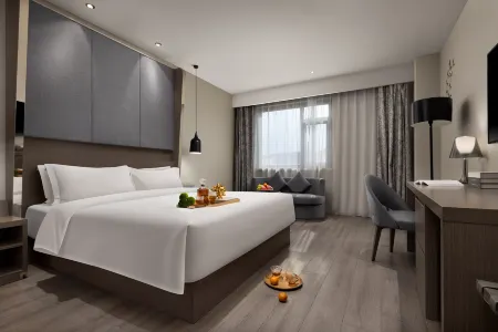 Garbo Hotel (Suzhou Guanqian Street Shiquan Street Branch)