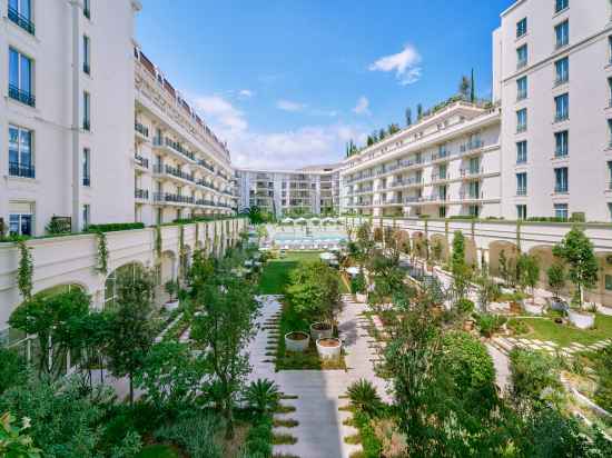 Carlton Cannes, a Regent Hotel Hotel Exterior