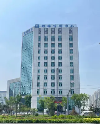 ZHENGFENG TRAINING CENTER Hotels in Taiyuan