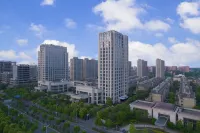 Novotel Shanghai Pudong Chuansha Отели рядом с достопримечательностью «Пляж в Южном Хуэй-Син-Сити»