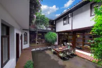 Qingfeng Xiaozhu Hot Spring Resort Meisu (Heshun Ancient Town Store) Hotels near Wenbi Tower