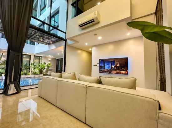 189/7bangkok 6 bedrooms private pool villa，1000square summer villa Rooms