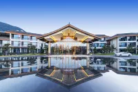 Howard Johnson Lake Serenity hot springs hotel Xichang