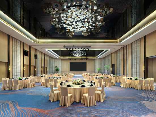 Sheraton Kuching Hotel Dining/Meeting Rooms