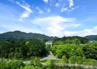 Shaoshan Hotel Hotels near Zilin Temple