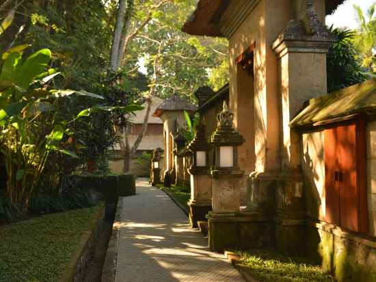 Amandari Hotel Exterior