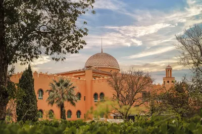 Alhambra Palace Hotel Hotels near Alcazaba