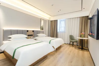 GreenTree Inn (Puyang Fanxian Cross Slope Avenue Branch) โรงแรมในฟ่านเซี่ยน