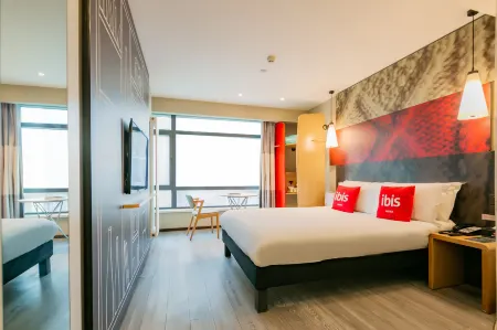 Ibis Hotel