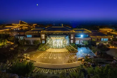 Linzhou Hongqiqu Ying Hotel (Yingbin Building) Hoteles cerca de Ice Mountain