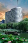 Rebecca Hotel (Xuchang Caowei Ancient Town Pangdonglai Times Square)