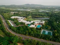 Eco Hotel by Thammasat Hoteles cerca de SHEEP HOUSE