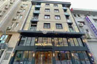 Woxx Hotel Hotels near Ulker Sports Arena