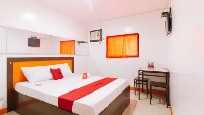 RedDoorz @ El Runway Hotel Bulacan Hotels near Bulacan State University