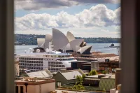 YHA Sydney Harbour Hoteles cerca de Sydney Theatre Company