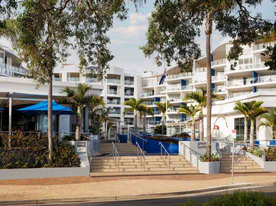 Oaks Hervey Bay Resort and Spa Hotel Exterior