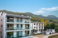 Floral Hotel · Wuyuan Ruyou Courtyard Homestay (Huangling Scenic Area Branch)