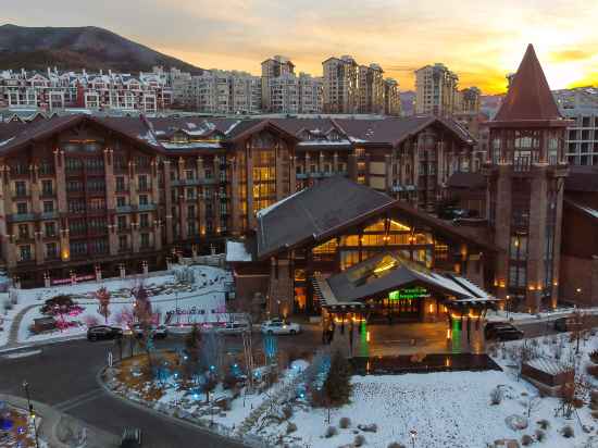 Holiday Inn Resort Zhangjiakou Chongli Hotel Exterior