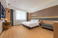 IU Hotel (4.0 version Chongqing Wuxi County Chunshen Avenue flagship store) Hotels in Wuxi County