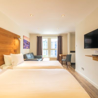 Studio Twin Apartment Holyrood Aparthotel Promo Code