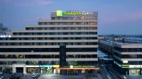 Holiday Inn Express Hohhot East Station Hotels near Inner Mongolia Vocational College of Chemical Technology (New Campus) - Teaching Building