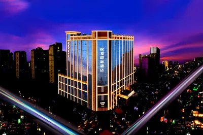 RICH International Hotel