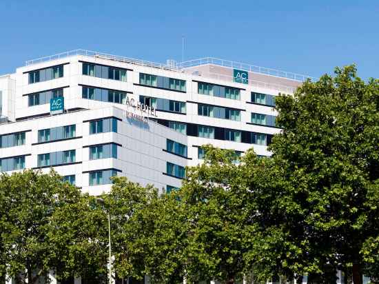 AC Hotel Paris Porte Maillot by Marriott Hotel Exterior