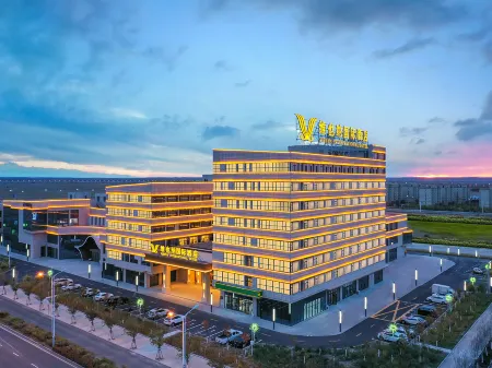 Vienna International Hotel (Zhundong Development Zone Wucaiwan New Town)