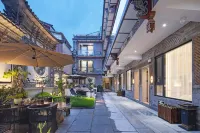 Yuanshengxiang · Holiday Villa | Courtyard Hotel (Dali Old City Store) Hotel dekat Dali Ancient City Tourism Bus Passenger Transport Station