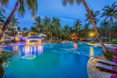 Palm Beach Resort & Spa Hotels in Sanya