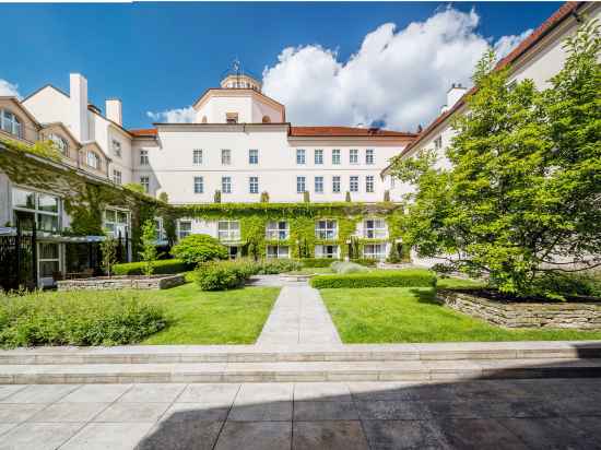 Mandarin Oriental, Prague Hotel Exterior