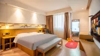 Youjia Traders Hotel (Pengzhou Longxing Temple) 彭州体育中心周辺のホテル