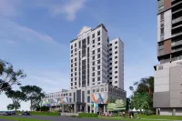 Holiday Inn Express & Suites Singapore Novena, an IHG Hotel Hotels near CHIJMES