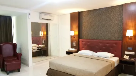 C'One Hotel Cempaka Putih