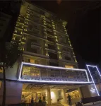 Golden Tulip the Grandmark Dhaka Hotels near ধানমন্ডি হাক্কানী মসজিদ