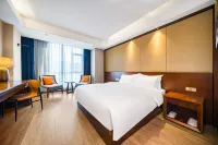 Madison Hotel near The Yantai Government and Yantai University Hotels in Yantai