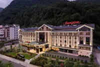 Hampton by Hilton Zhangjiajie National Forest Park Hotels near Junsheng Sand and Stone Painting Cultural and Creative Park