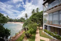 Beacon by the Bay Villas and Suites by the Clarks Hotels near Talalla Beach