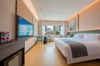 Chenduo Hotel (Shenzhen Luohu Port Vientiane City) Hotels near Huiyang Railway Station