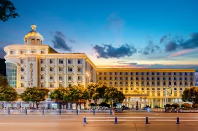 Buckingham Palace Hotel โรงแรมใกล้อาคารพาณิชย์ Fuyang