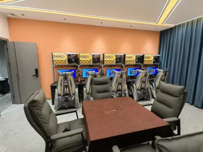 G Port E-sports Hotel (Phoenix Scenic Area)