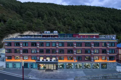 Jiayue Hotel (Biri Shenshan Ecological Scenic Area Branch) Hotels in der Nähe von Flughafen Nyingchi